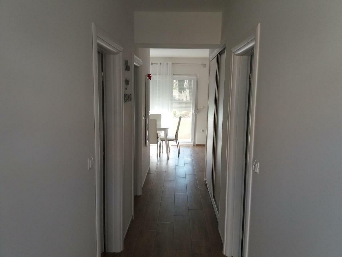 Apartamento Ana I Ljubo Sukošan Exterior foto